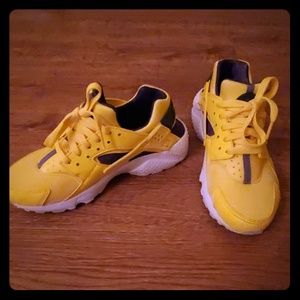 Yellow Nike Huarache Sneaker